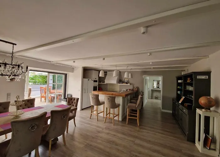 Feriehus Villa Szigliget Szigliget